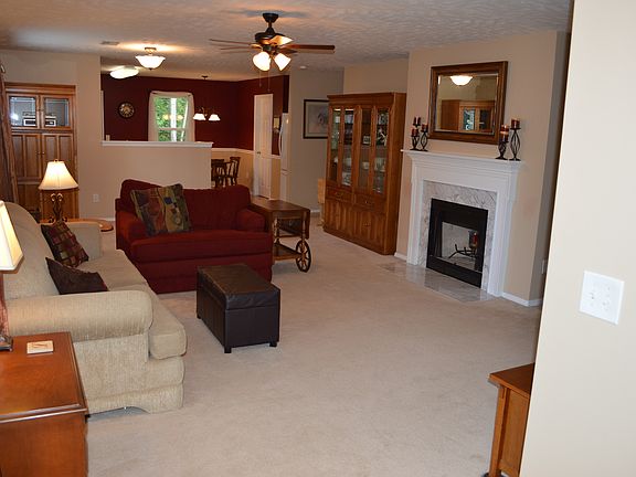 3rd image of 2864 Meadow Gln