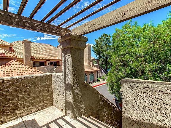 Landing at front door