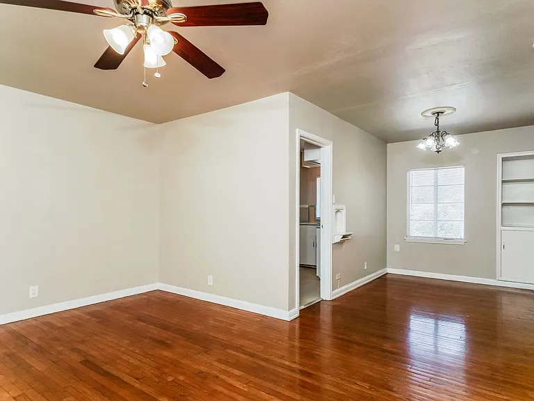 235 Natalen Ave — Photo 6