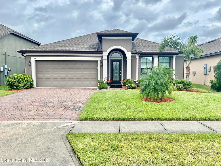 760 Fiddleleaf Cir — Photo 1