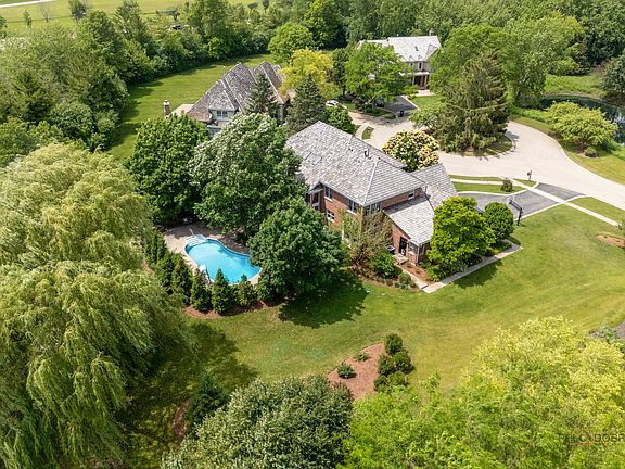 4th image of 14415 W Blyth Ct