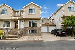 18 Lucy Loop — Photo 1