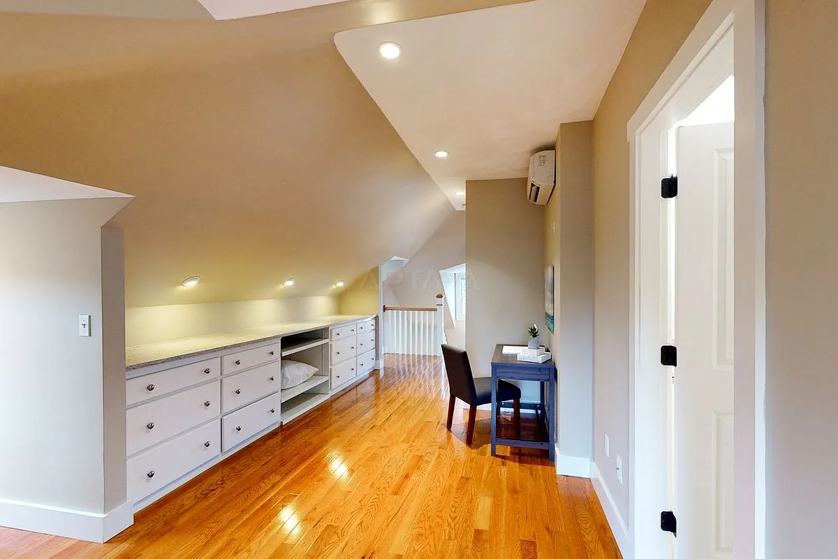 Building Photo - 50 Mansfield St #4