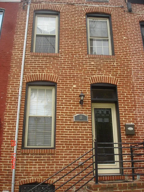 18 N. Madeira St./2 Bedroom, 2.5 Bath Townhouse — Photo 2