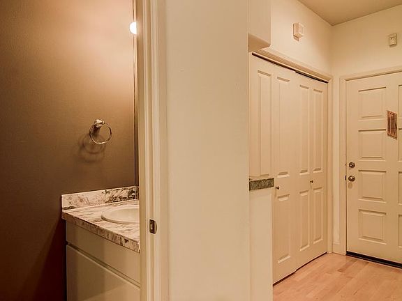 3rd image of 8035 SE 33rd Pl #250