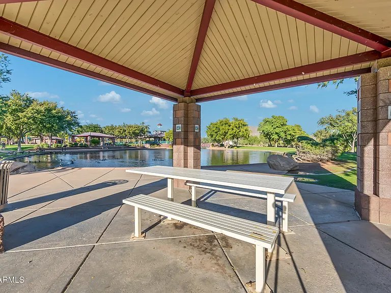 3518 W Plymouth Dr — Photo 23