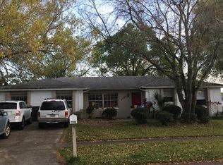 2245 Elizabeth Dr, Brandon, FL 33510