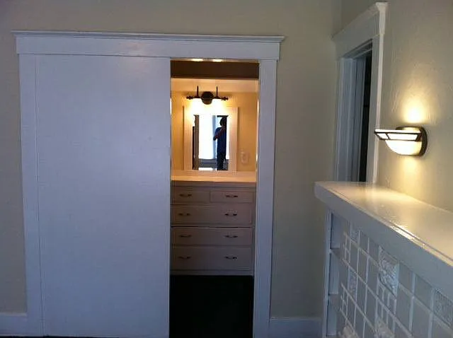 Studio, 330 sqft, $1,395 — Photo 2
