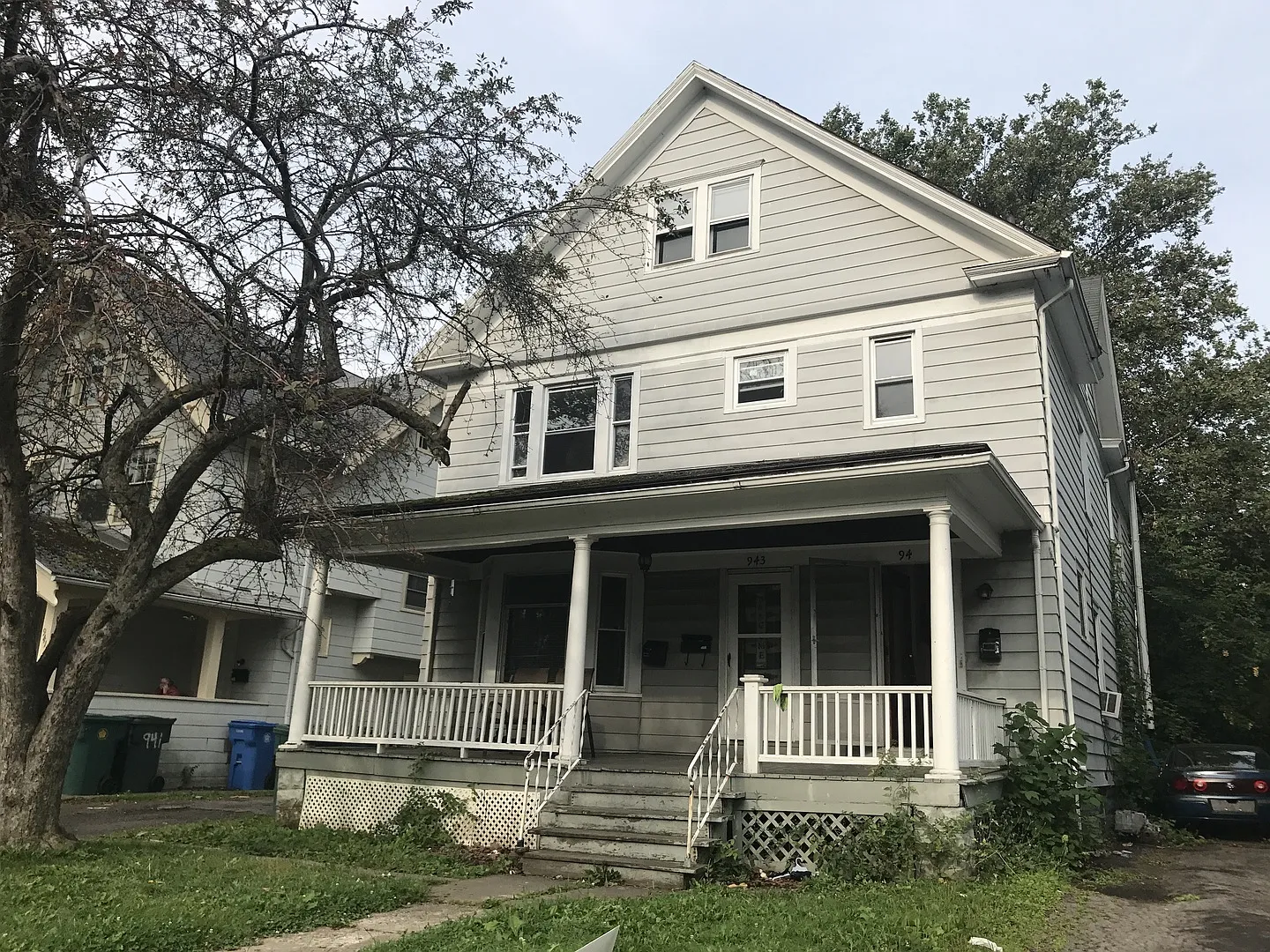 943-945 Dewey Ave photo 1