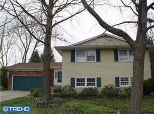 741 Grant Rd, Mount Laurel, NJ 08054