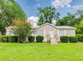 437 Burkhalter Cir, Claxton, GA 30417