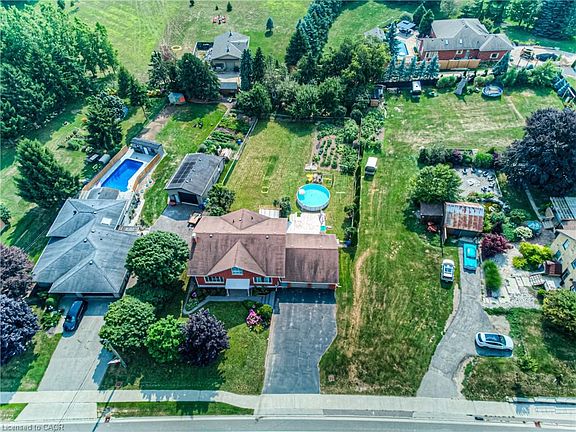 3rd image of 1268 Notre Dame Dr