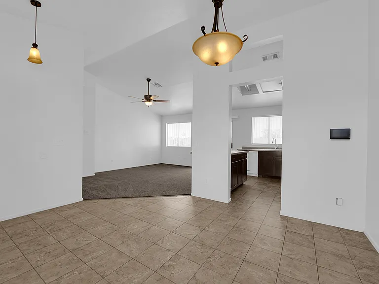 833 Camden Yard Ct — Photo 5