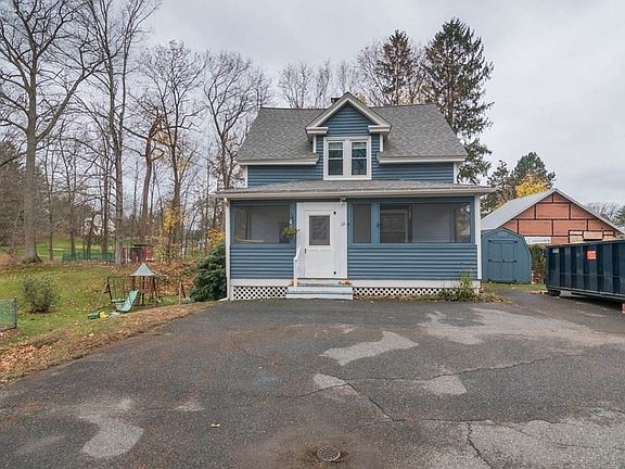 3rd image of 13 Glenwood Ave