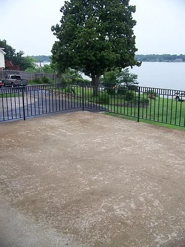 176 Roberta Dr — Photo 13