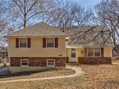 1511 Westwood Dr, Leavenworth, KS, 66048
