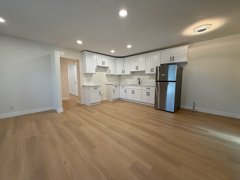1818 Hardison Pl #1 — Photo 2