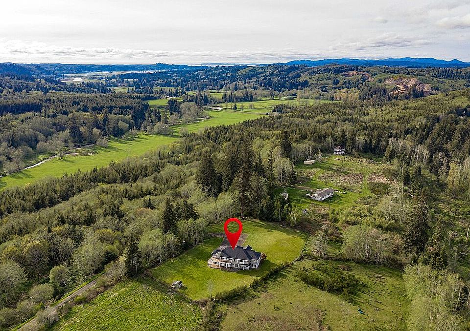 2nd image of 89597 Green Mountain Rd