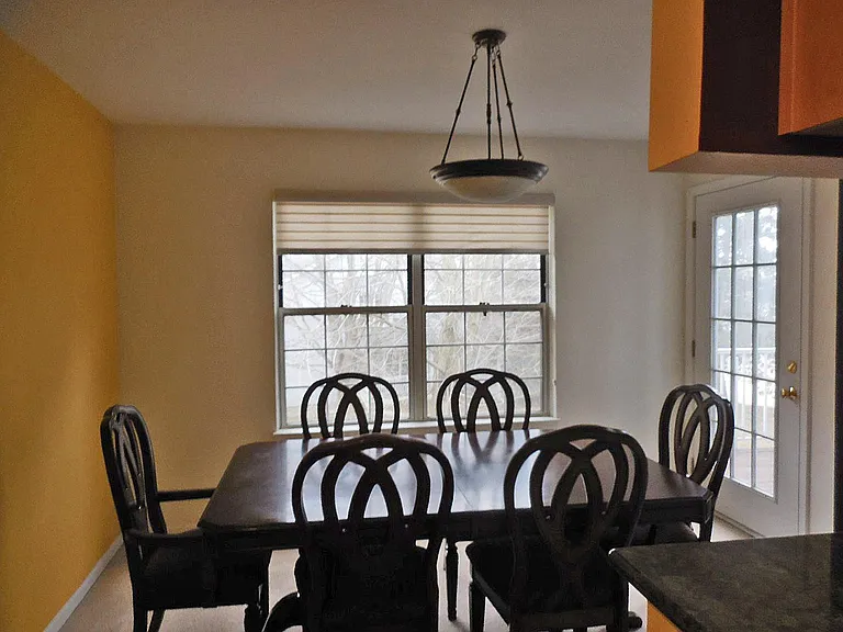 4314 Hillside Dr — Photo 5