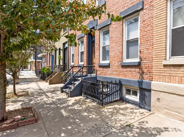 352 7th Street image 1 of 13
