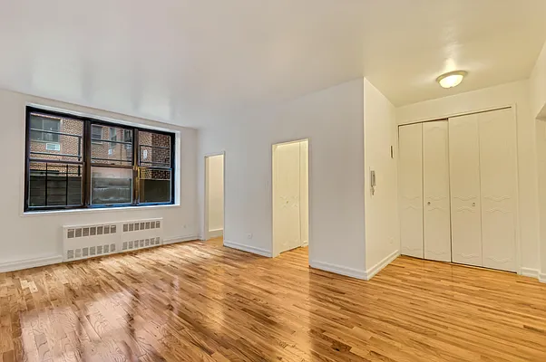 Sold by Fillmore | media 4