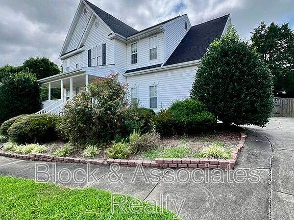 5th image of 4016 Cole Ave