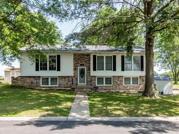 1137 NE 15th Rd, Knob Noster, MO 65336
