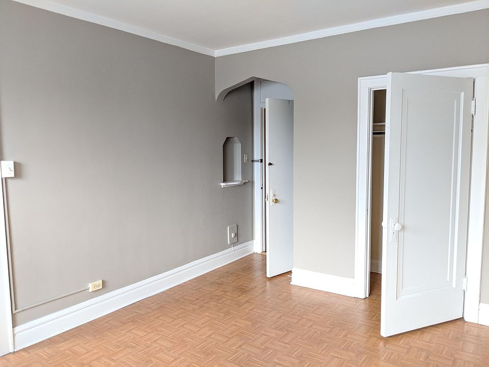 Main Room 3 (Entrance)