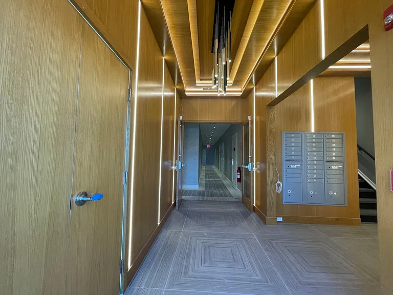 251 E Park Ave #E — Photo 10