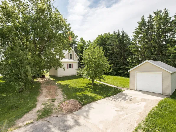 402 Sanstead St W, Garfield, MN 56332