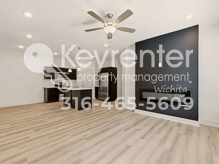 12826 W Red Rock St — Photo 5