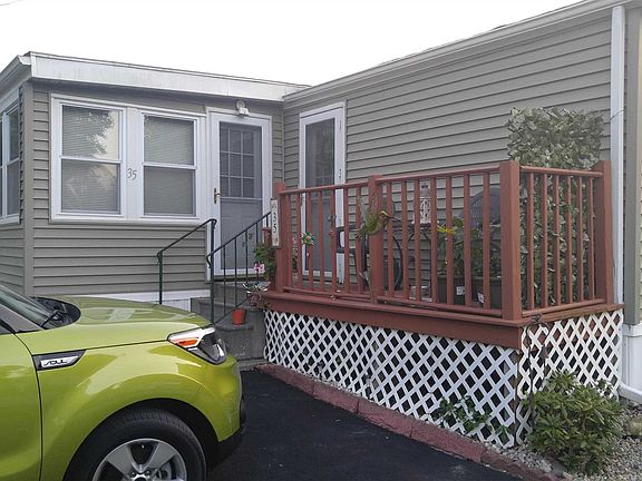 5th image of 1040 Violet Ave Lot 35
