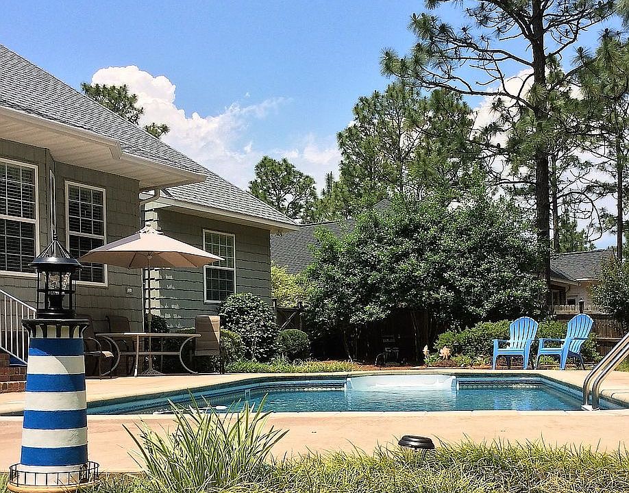2nd image of 31 Pinebrook Dr