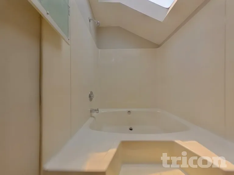 2345 Iron Horse Dr — Photo 10