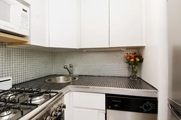 Sold by Douglas Elliman | media 17