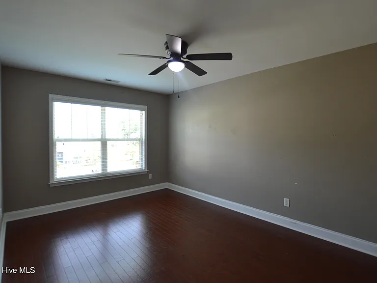 304 Vilas Way S — Photo 18