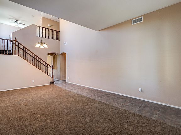 5th image of 41753 W Somerset Dr