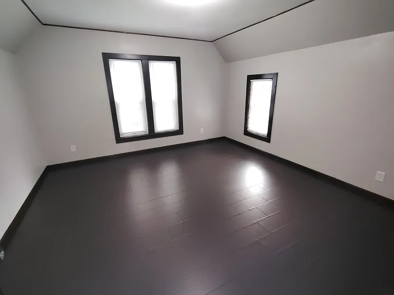 1102 Grant Ave #16 — Photo 6