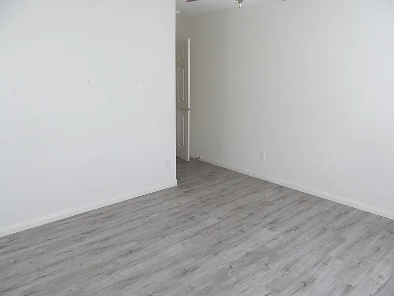 9600 Rainfall Ave — Photo 22
