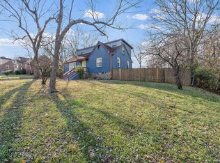 1708 Sherwood Ln, Nashville, TN 37216