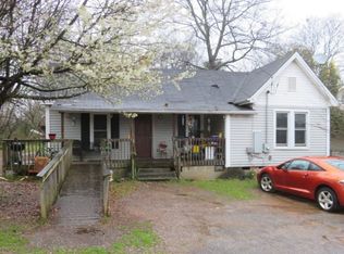 308 Hubert St, Greer, SC 29650