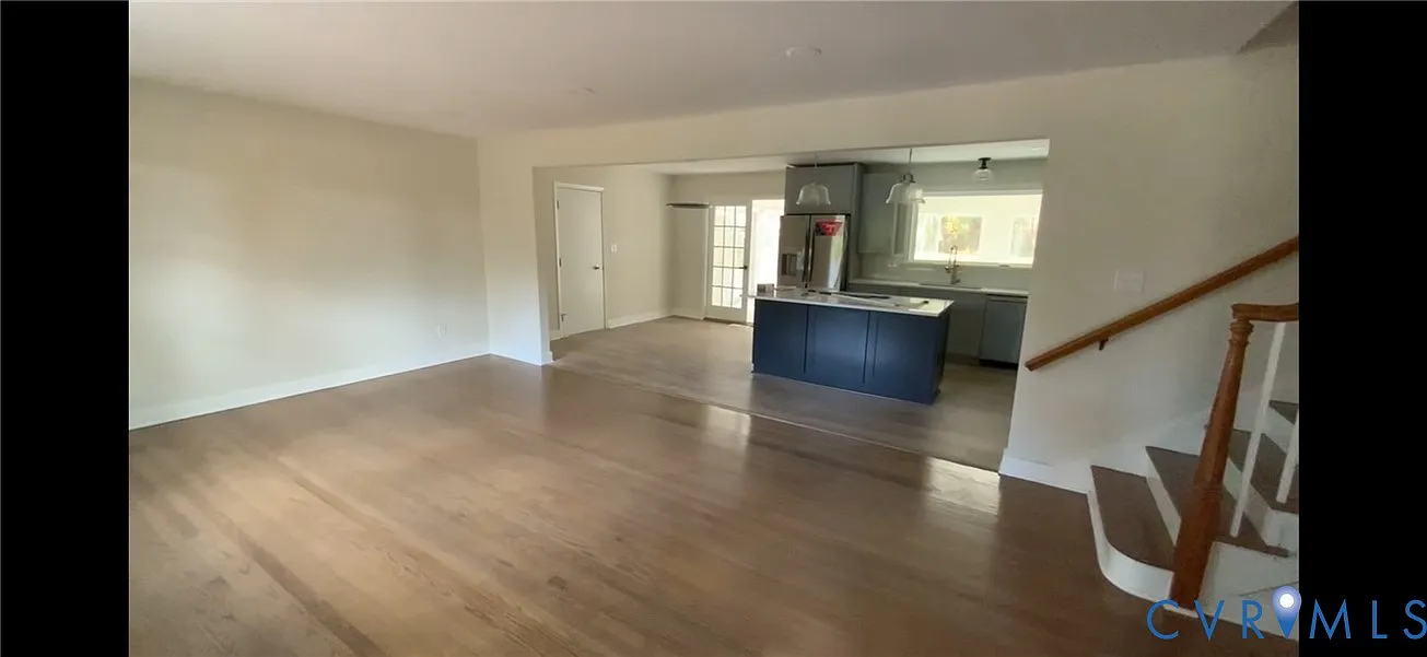 4 bed, 2.5 bath, 2187 sqft, $3,200 — Photo 3