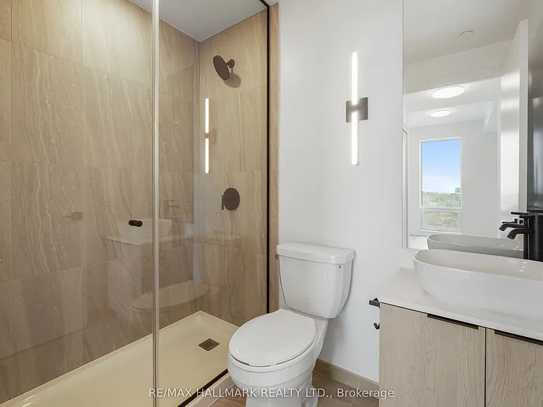 1185 Dupont St #627 — Photo 18