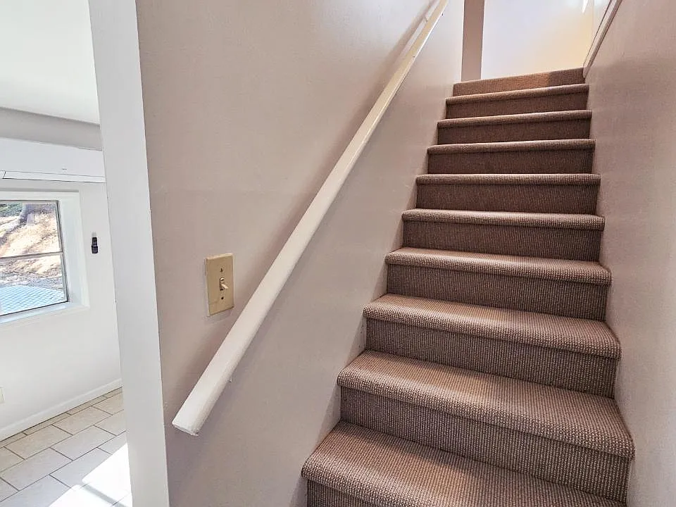 stairs to the bedroom