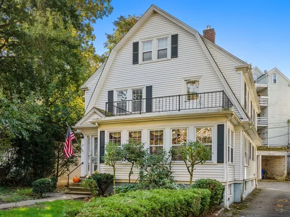 24 Eliot St, Brookline, MA 02467