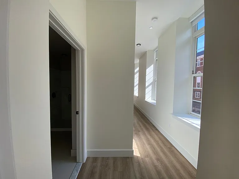 One Park Apartments — Photo 64