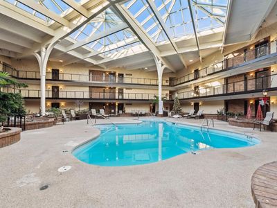 6100 West Stonehedge DRIVE Unit 306, Greenfield, WI, 53220