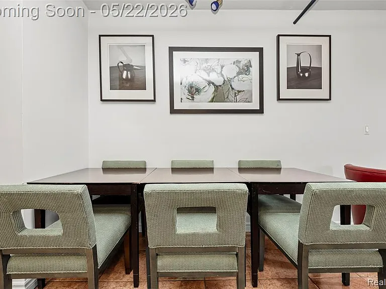 207 N Main St #A — Photo 16