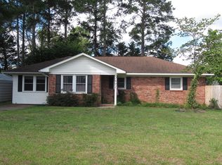 2602 Hilldale Dr, Sumter, SC 29154