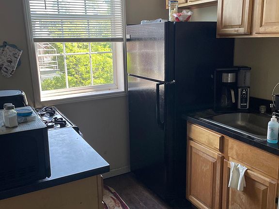 3rd image of 2315 Ohio Ave APT 6